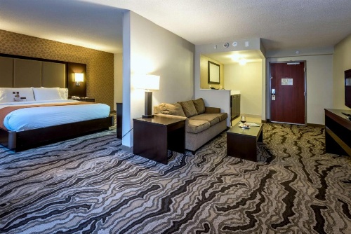 DoubleTree By Hilton Montgomery Downtown image 49